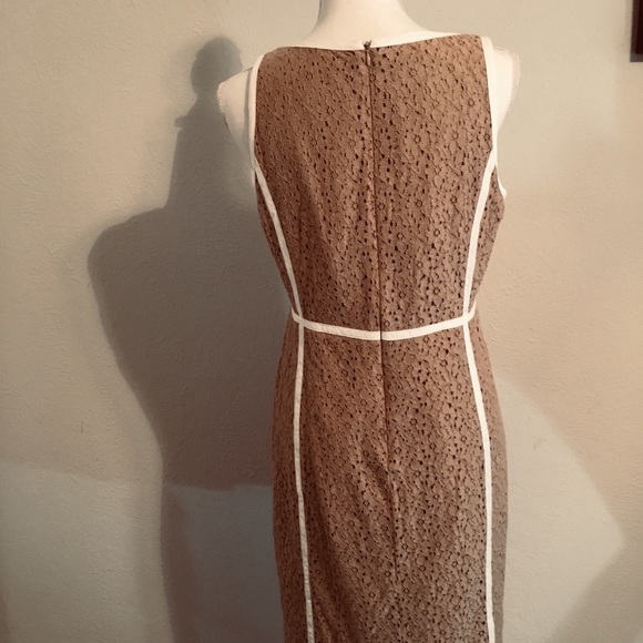 Michael Kors tan lace sheath dress tan with ivory - Picture 2 of 3